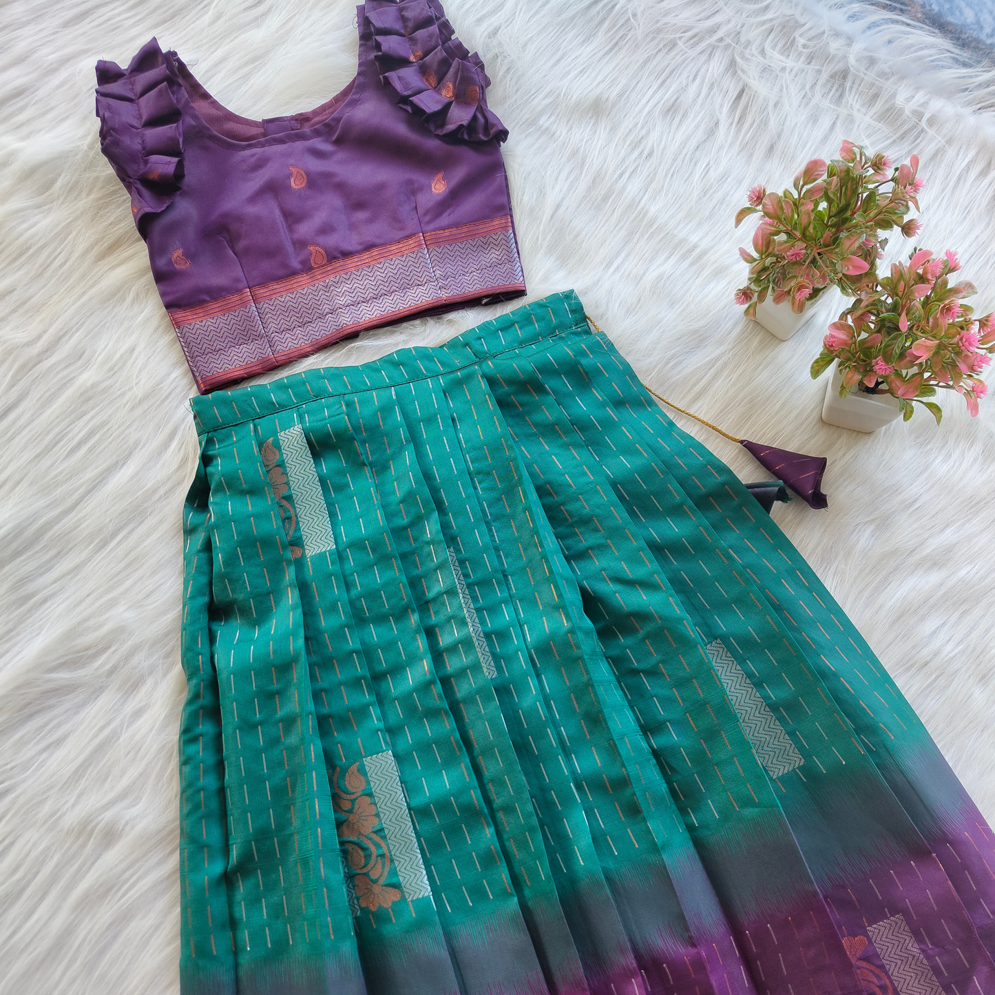 Soft silk skirt with crop top